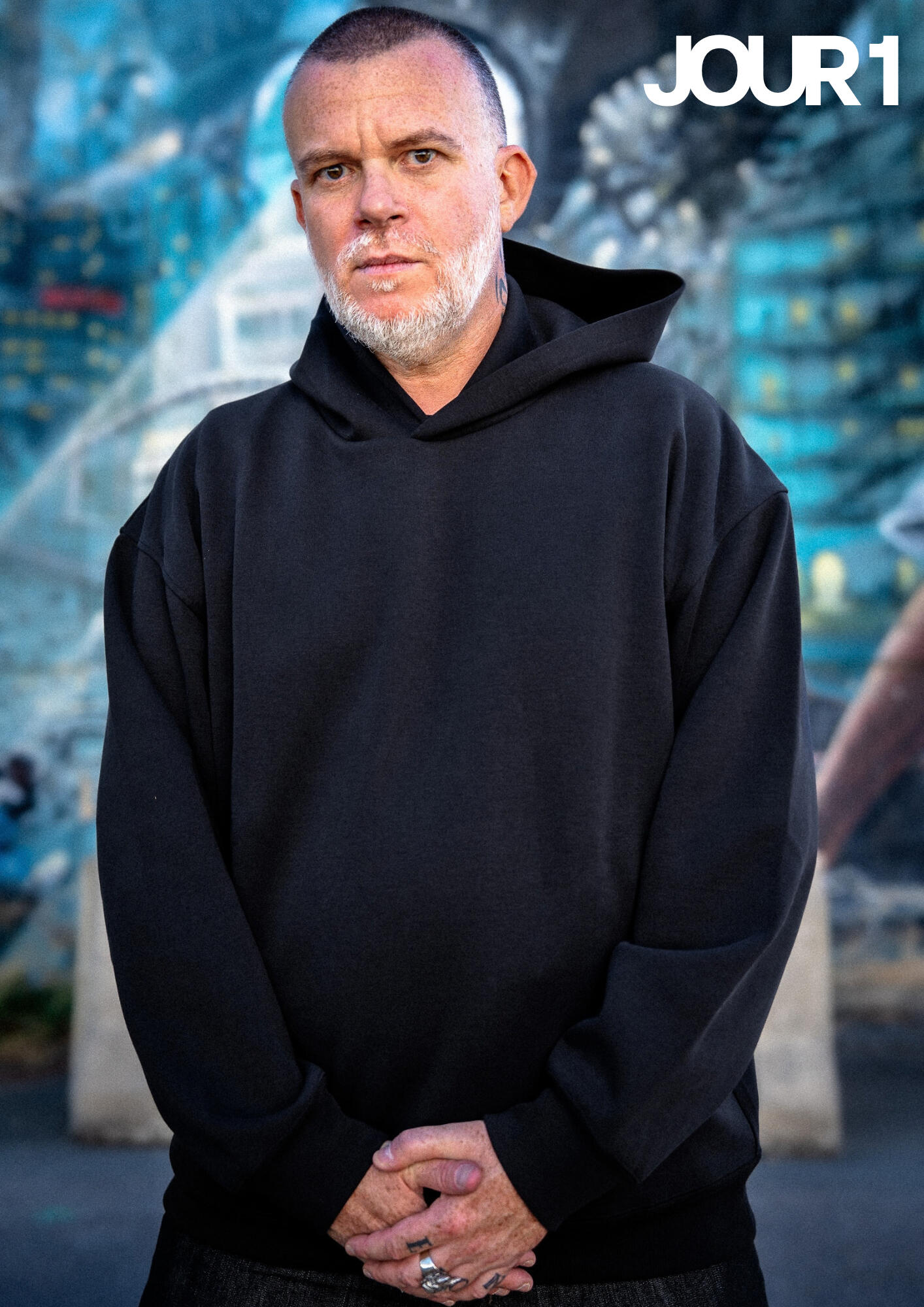 Photo de Cédric Couvez, conférencier spécialisé dans la sobriété heureuse à travers son partage d'expérience